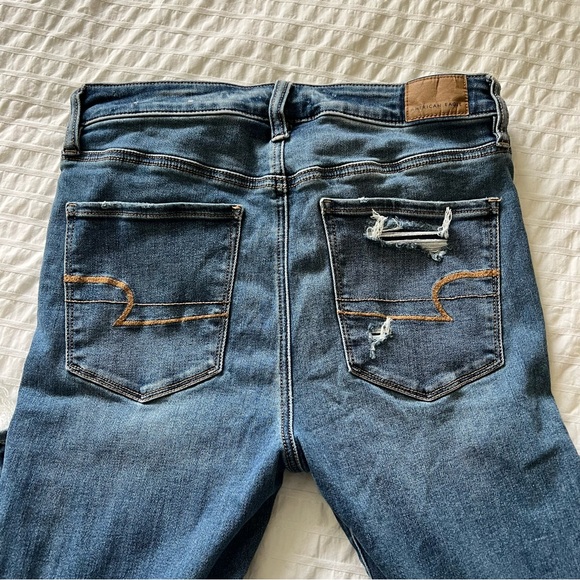 American Eagle Distressed Super Hi-Rise Jegging Size 8 - Picture 5 of 7
